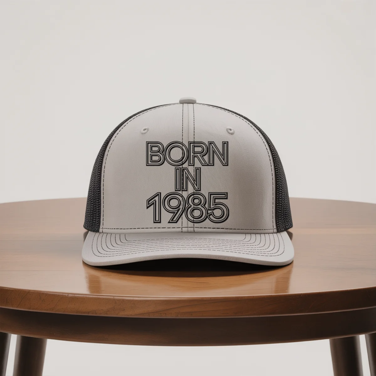 Born in 1985 – Premium Snapback Trucker Cap